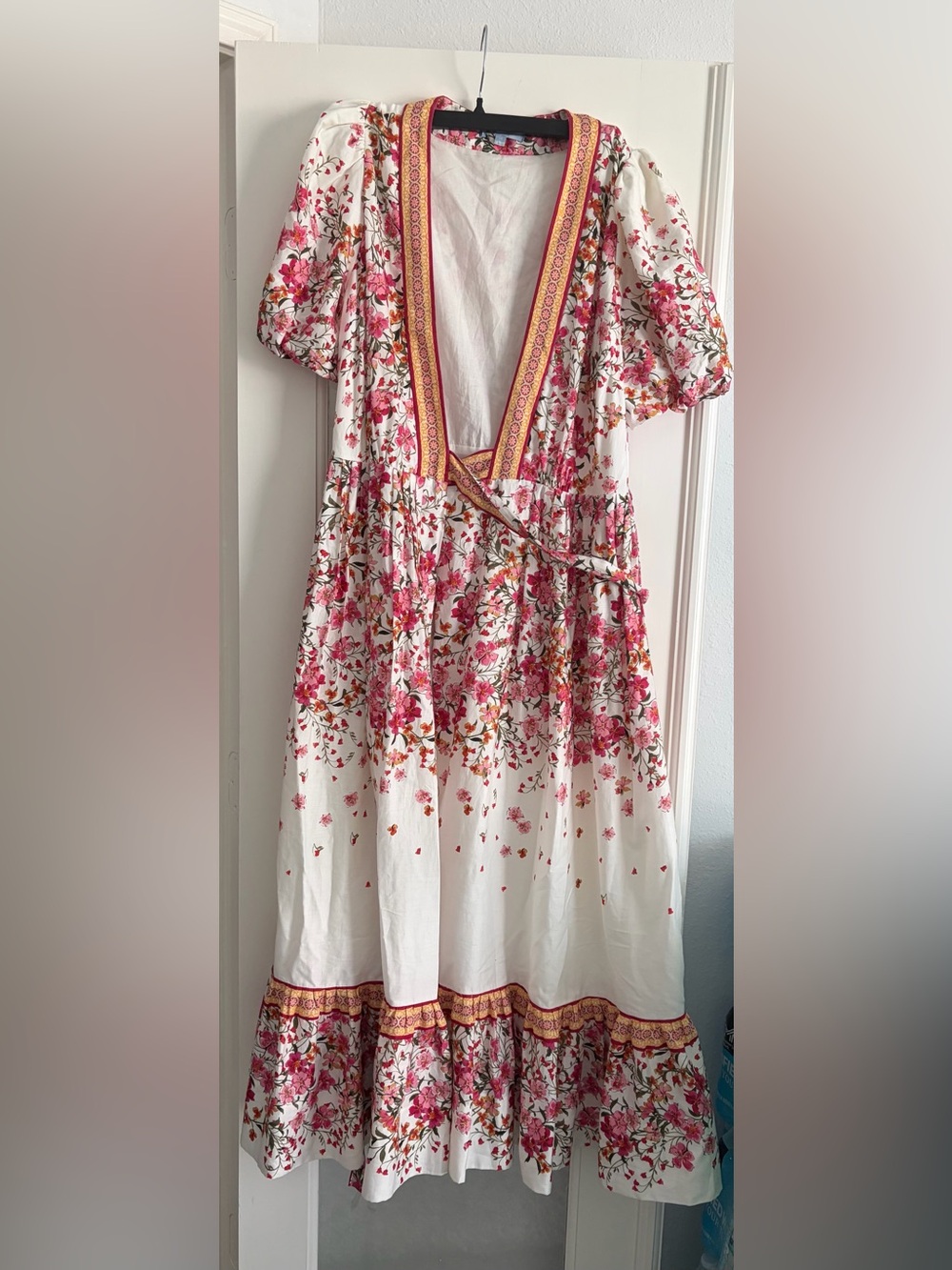 ANTONIO MELANI White Maxi Wrap Dress with Pink Floral Print